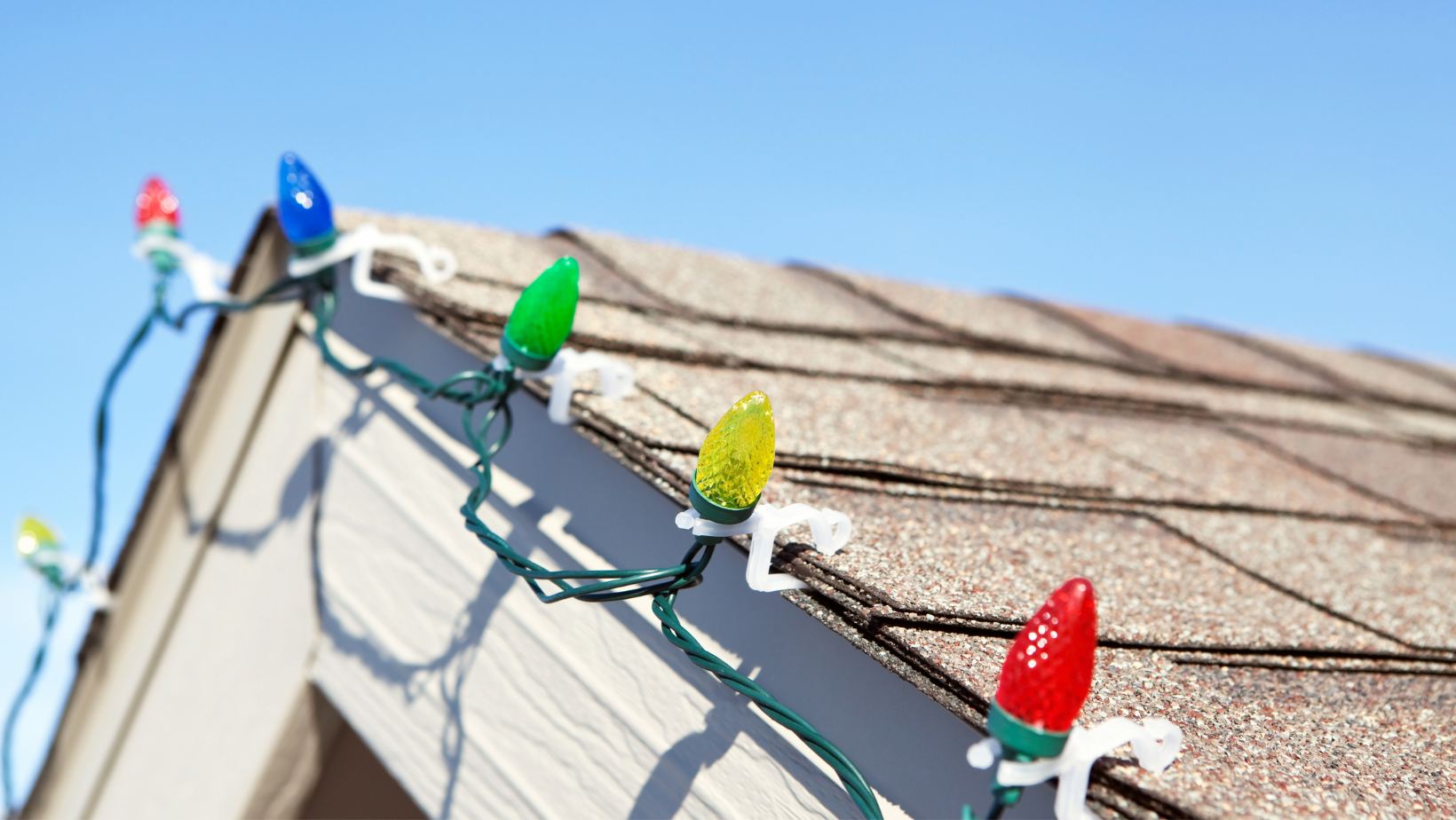 Roofing Holiday Tips